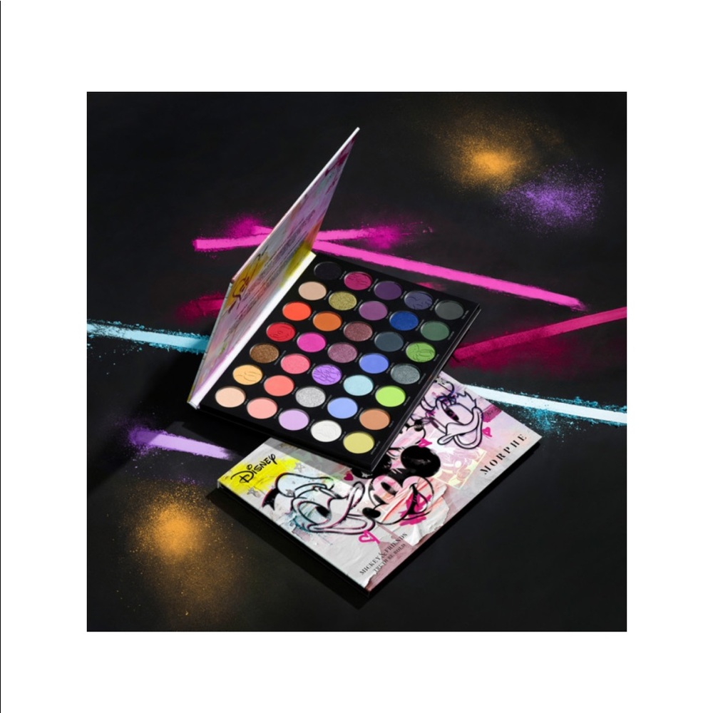 MORPHE MICKEY MOUSE & FRIENDS Truth Be Bold 7p Eyeshadow Palette & Brush $75